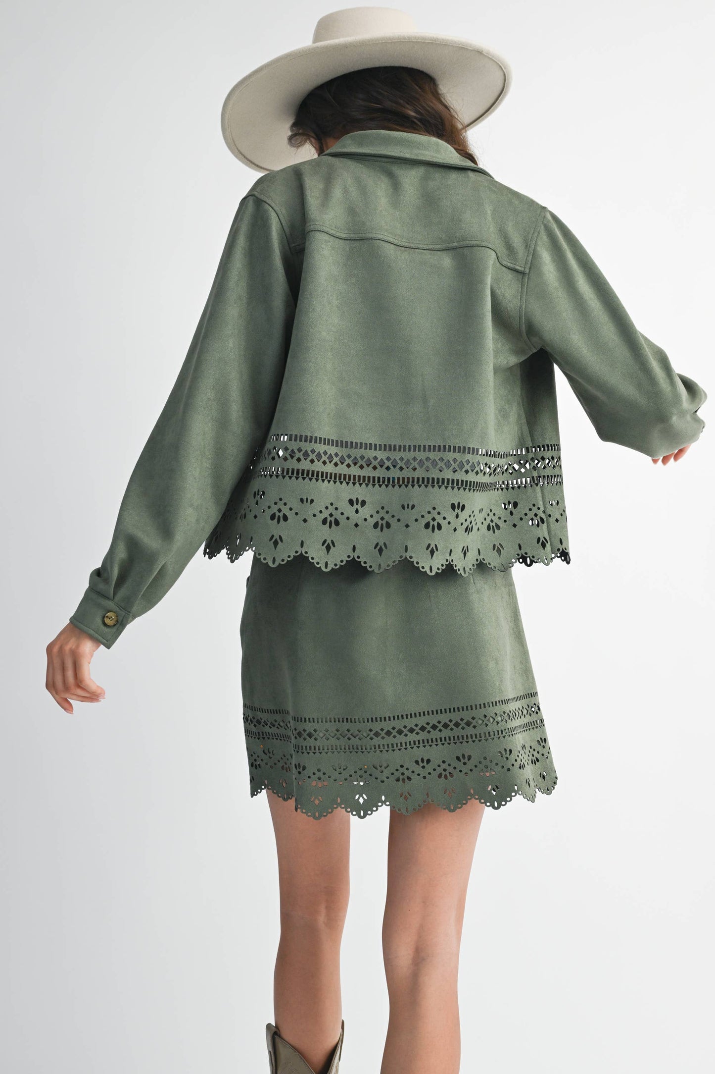 LASERCUT DETAILING JACKET