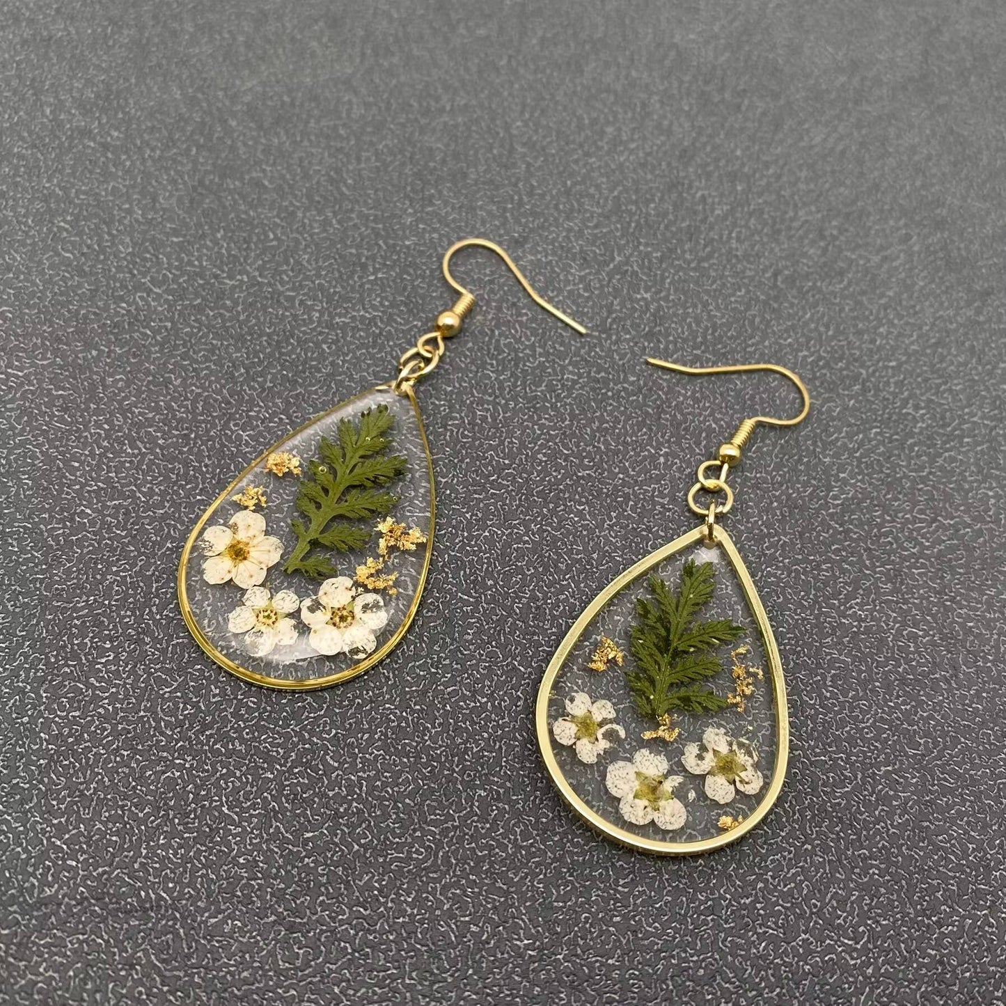 Dried Flowers Floral Drop Shaped Dangle Earrings - PDF