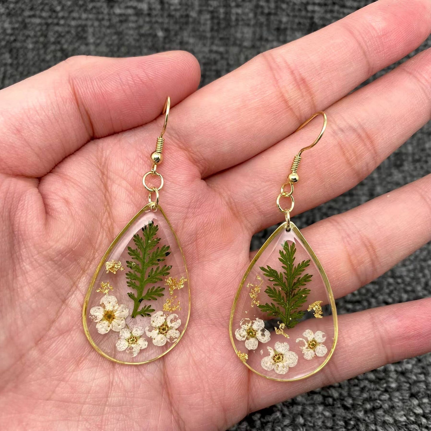 Dried Flowers Floral Drop Shaped Dangle Earrings - PDF