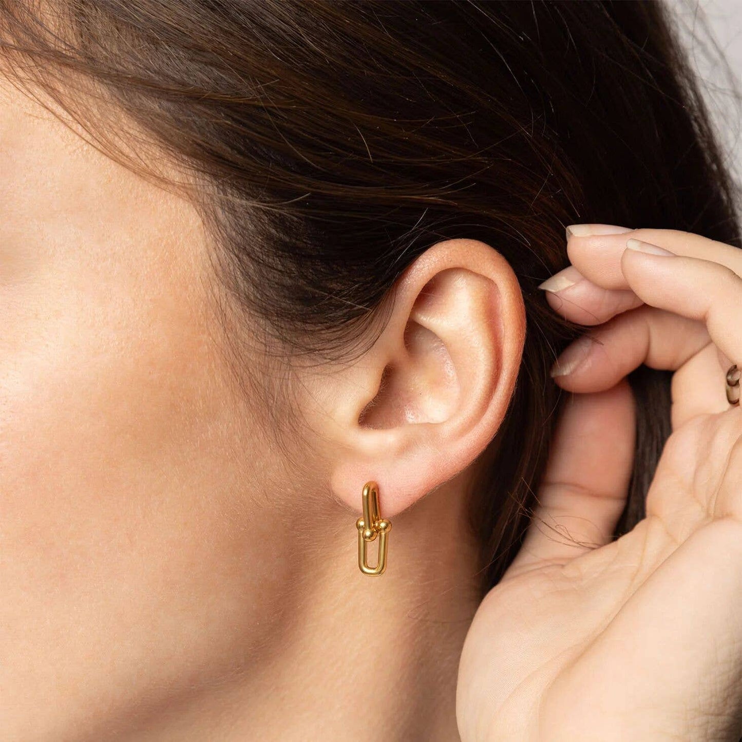 18K Gold PVD Stainless Steel Thin Ulock Chain Earrings