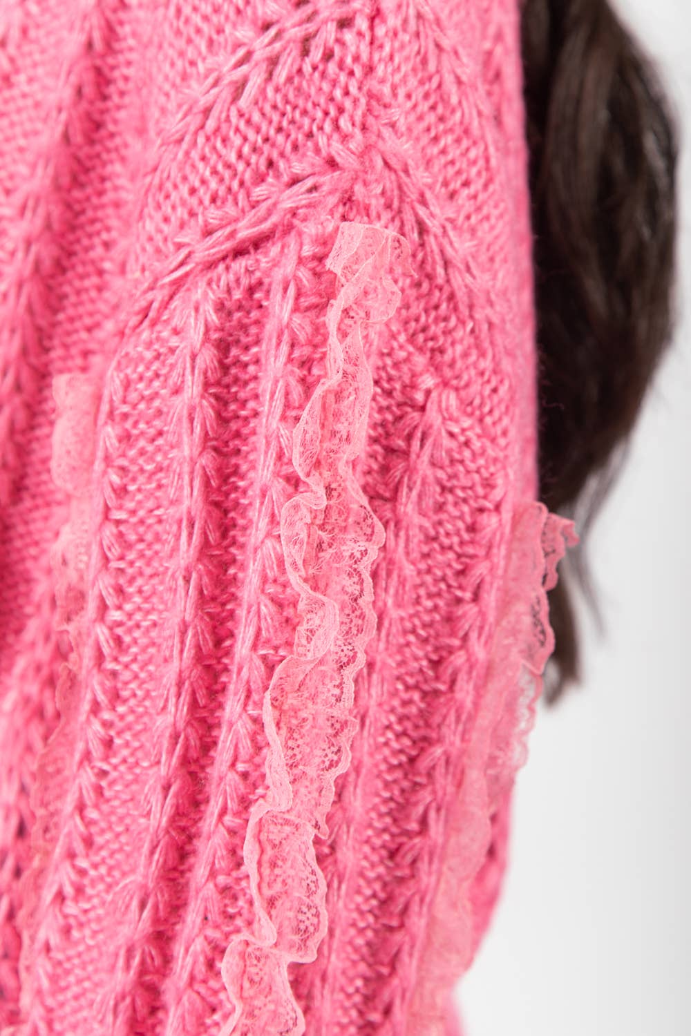 12W2901V-Lace Trim Oversized Knit Sweater Top