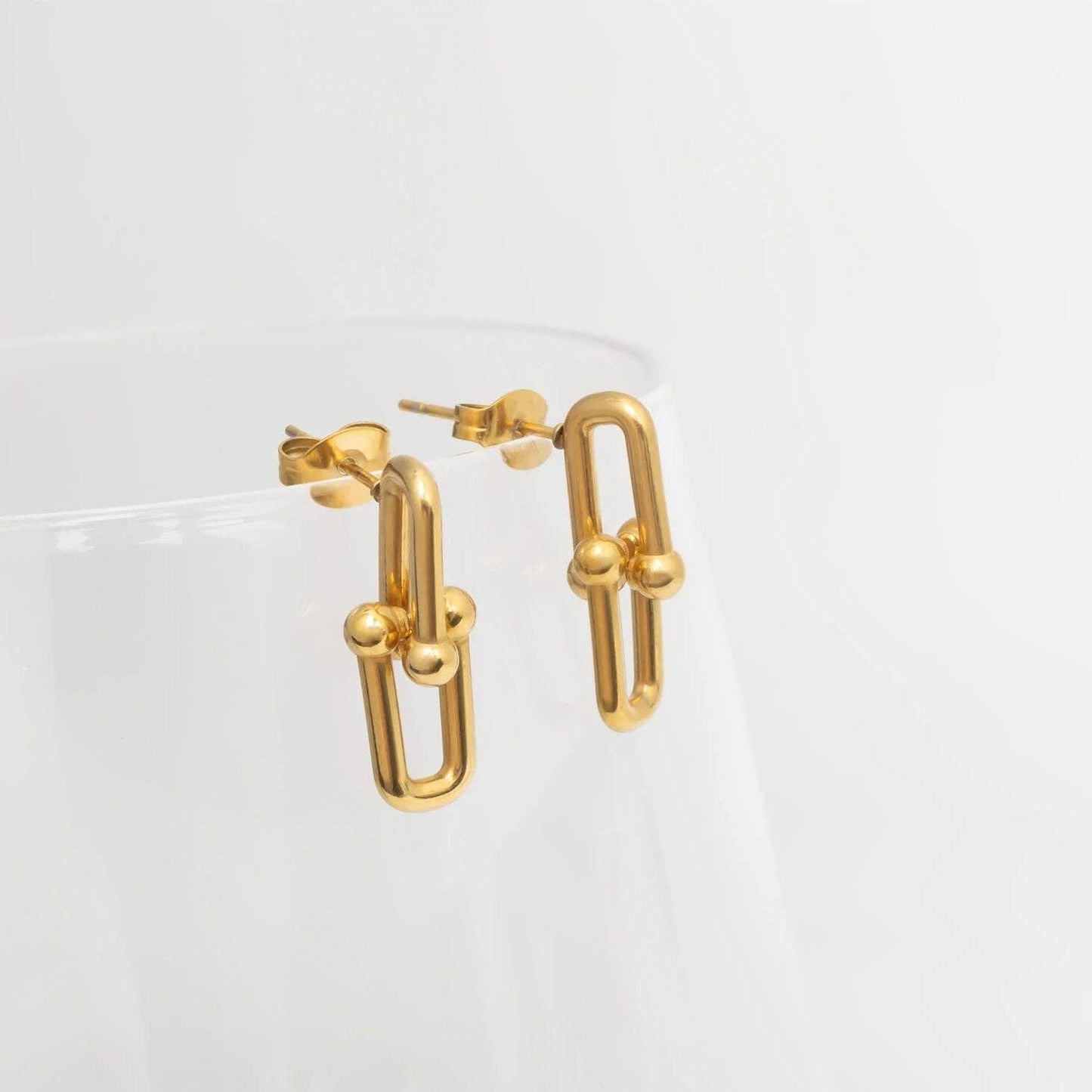 18K Gold PVD Stainless Steel Thin Ulock Chain Earrings