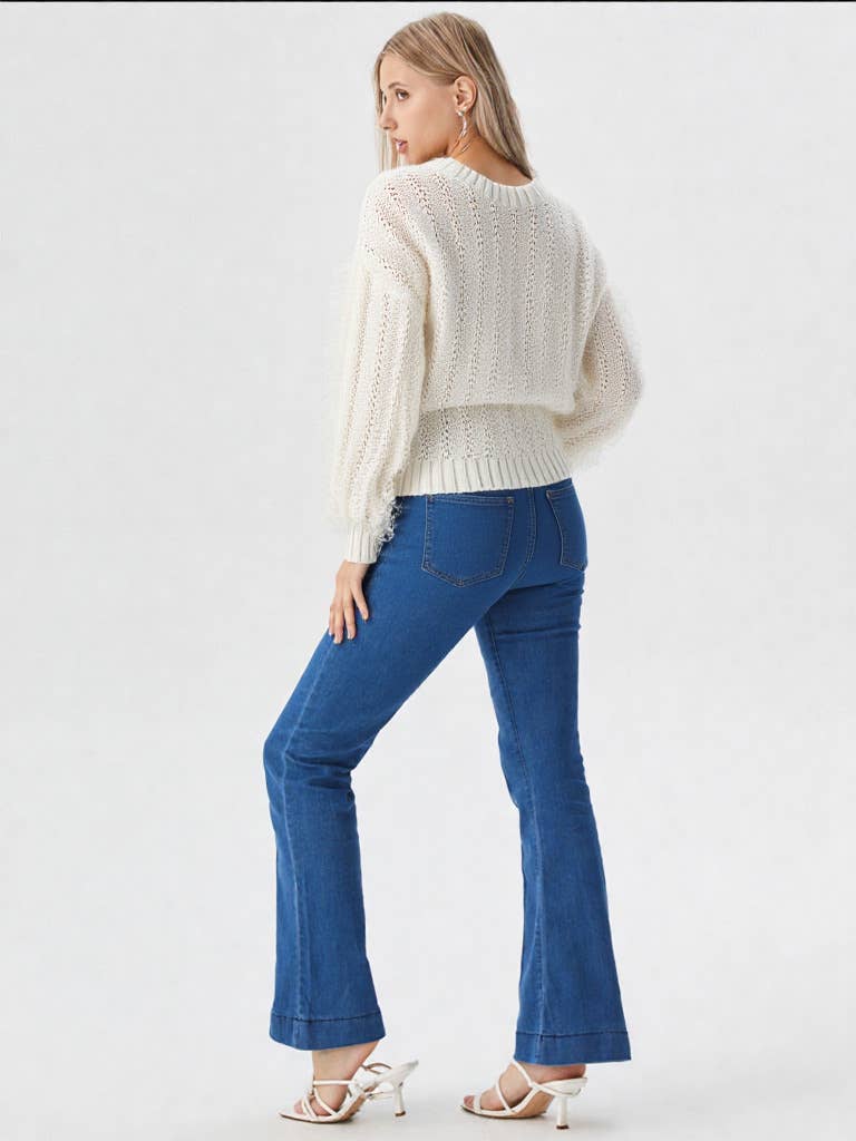 12W2901V-Lace Trim Oversized Knit Sweater Top