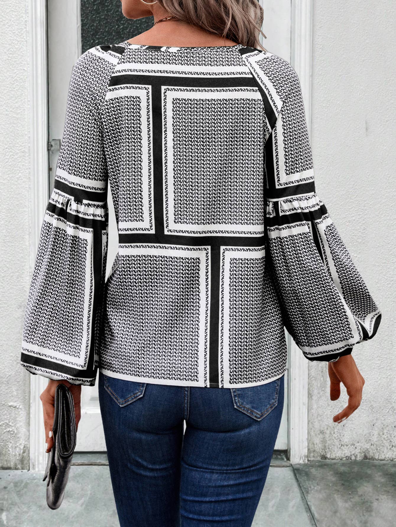 Fashionable lantern sleeve printed loose shirt