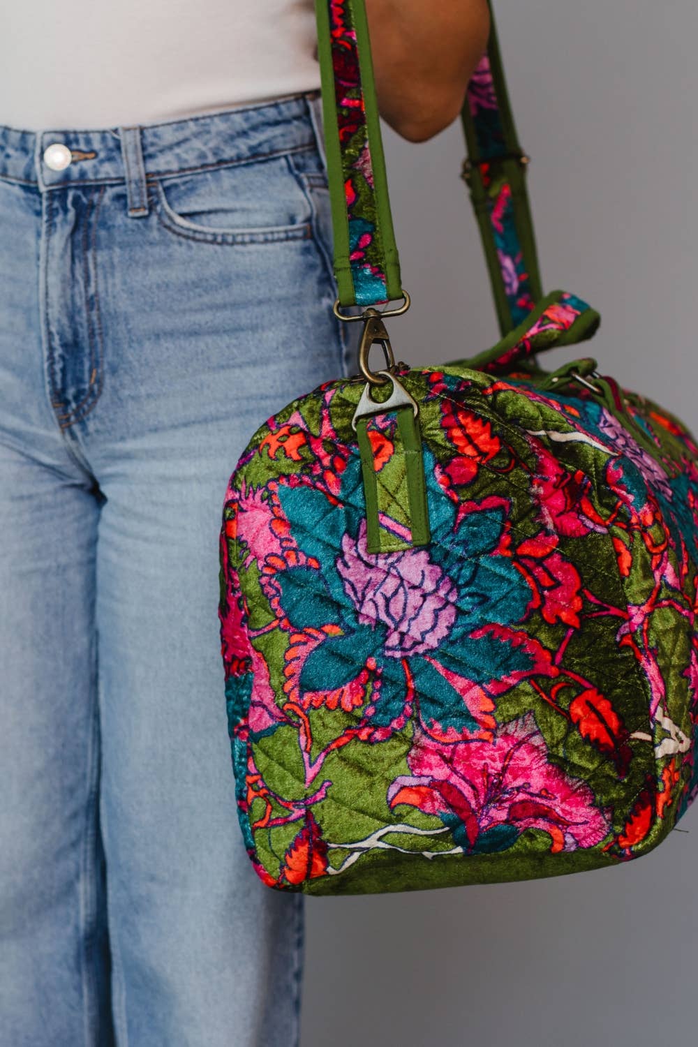 Dk. Green & Multicolored Floral Duffel
