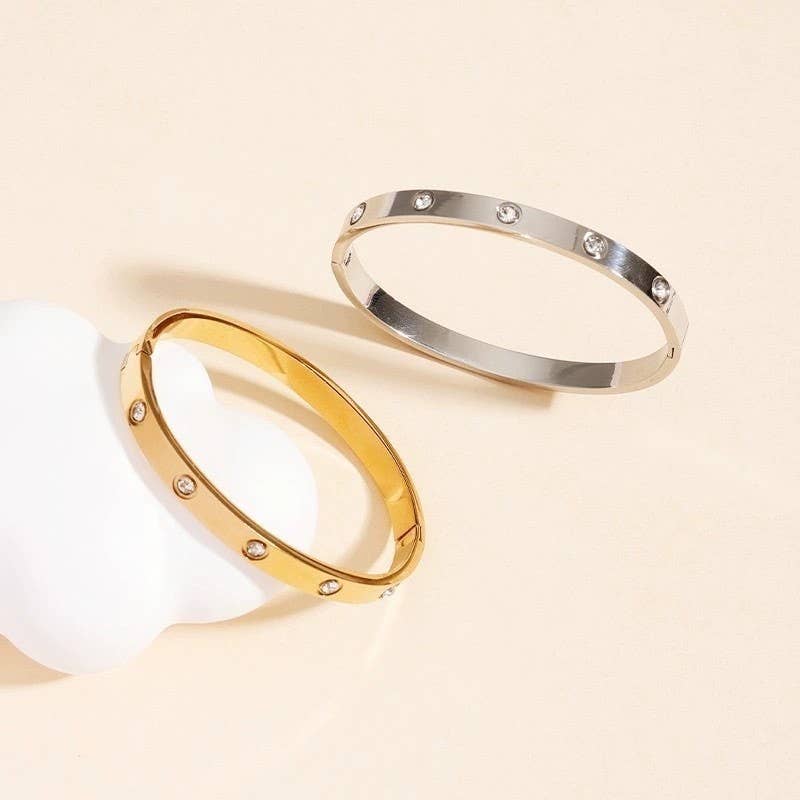 18K NON-TARNISH WATERPROOF STAINLESS STEEL BANGLE | 40B5153