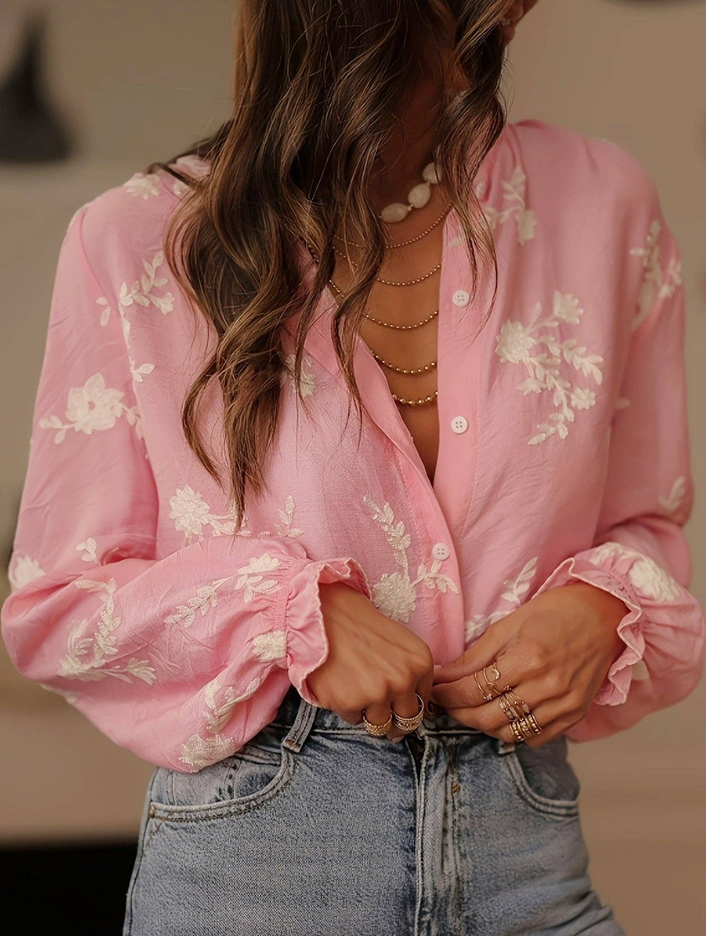 Women's long-sleeved embroidered V-neck shirt