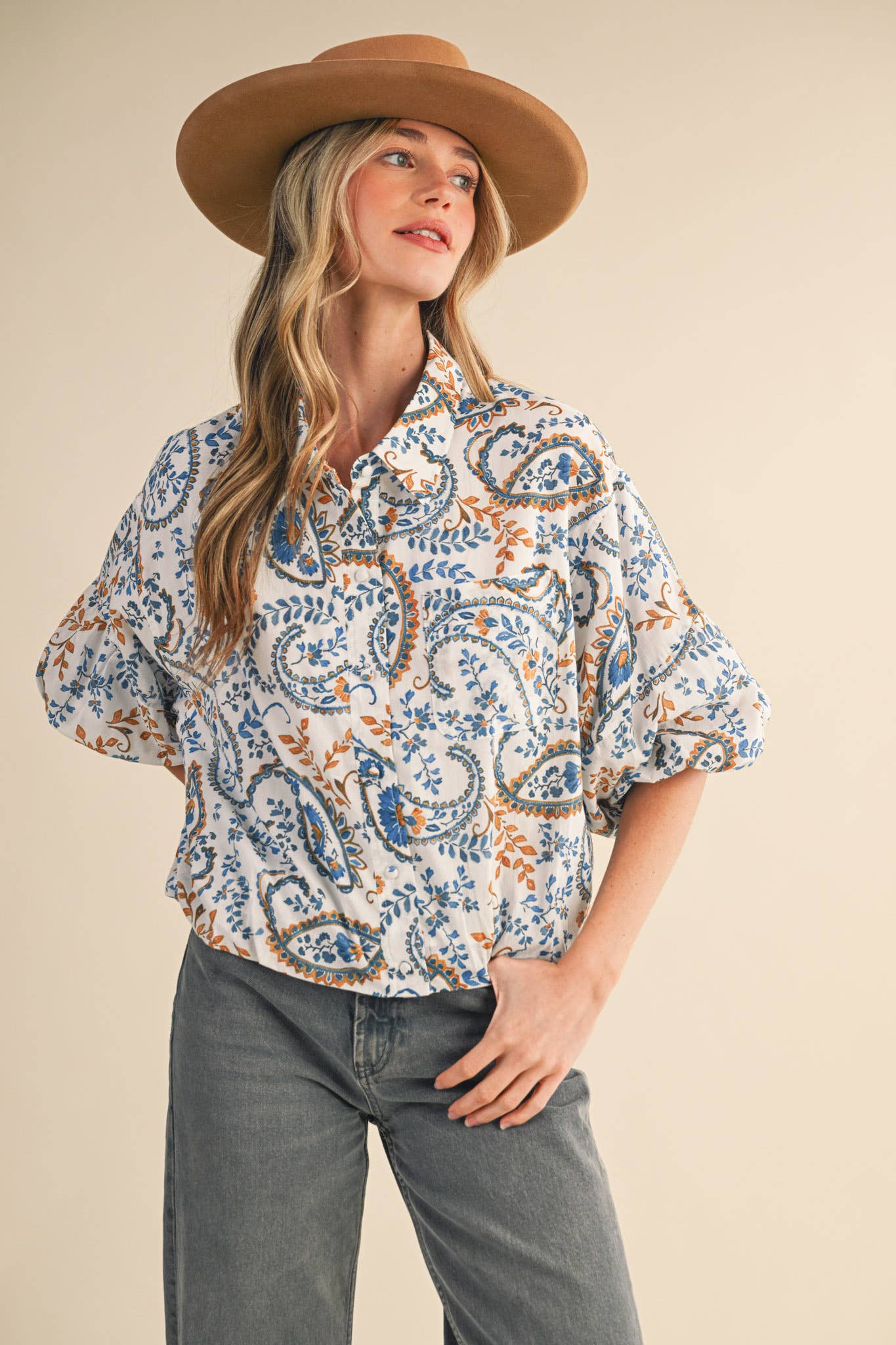 EXCLUSIVE PAISLEY PRINT BUTTON DOWN BUBBLE SLV TOP MTP4568